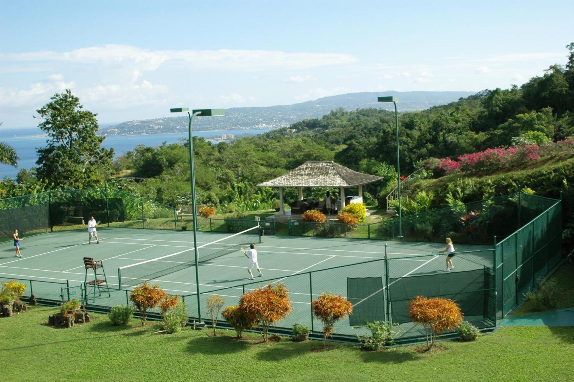 Silent Waters Villa Montego Bay Buitenkant foto